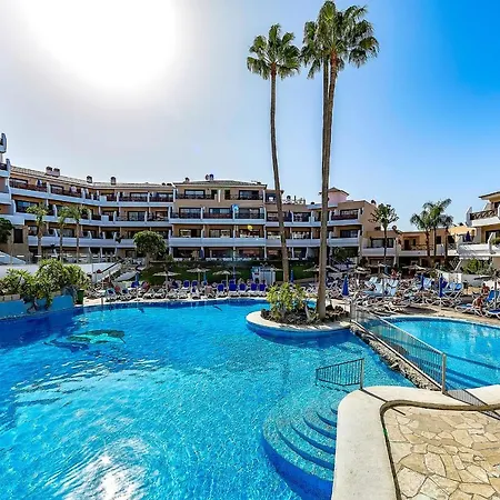 מלון דירות Apto Con Piscina, Terraza Privada & Ac *